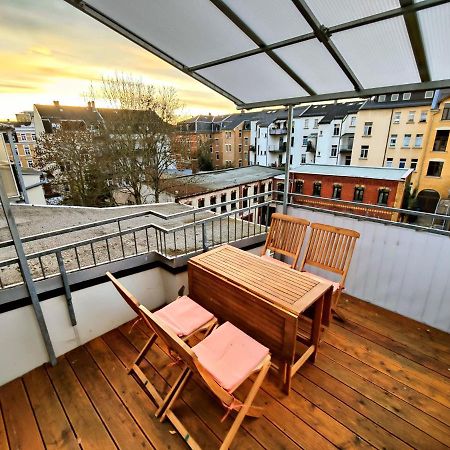 Yourfavoritebed 100M2 Designwohnung Mit Vollausstattung Plauen Dış mekan fotoğraf